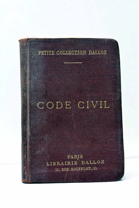 Code civil annoté d'après la doctrine et la jurisprudence. Avec …