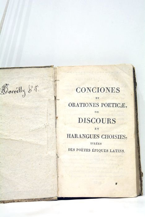 Conciones et orationes poeticae ou Discours et harangues choisies, tirées …