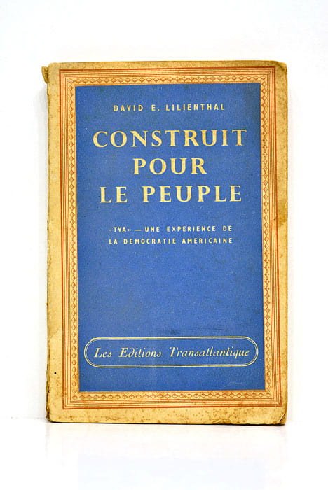 Construit pour le peuple. "TVA" une expérience de la democratie …
