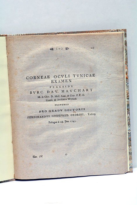 Cornea Oculi Tunicae examen.