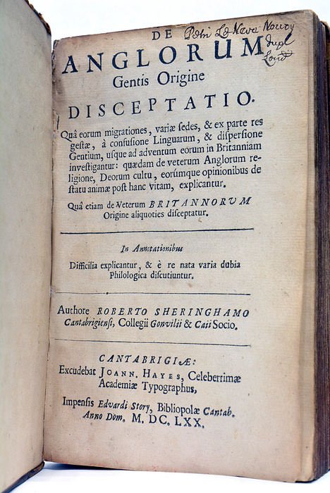 De Anglorum Gentis Origine disceptatio. Quâ eorum migrationes, variae sedes …