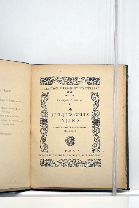 De quelques coeurs inquiets. Petits essais de psychologie religieuse.