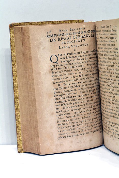 De Regio Persarum Principatu Libri tres. Post Cl. Silburgii editionem, …