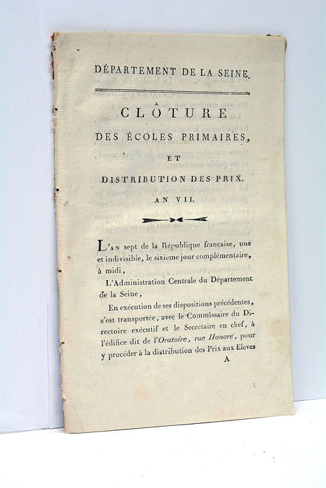 DEPARTEMENT DE LA SEINE. Clôture des écoles primaires, et distribution …