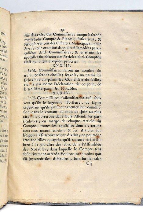 EDIT du Roi, contenant Réglement pour l'Administration des Villes et …