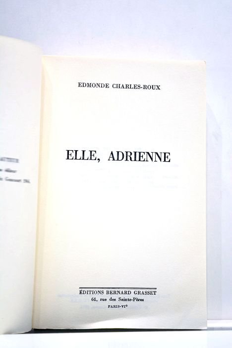 Elle, Adrienne.