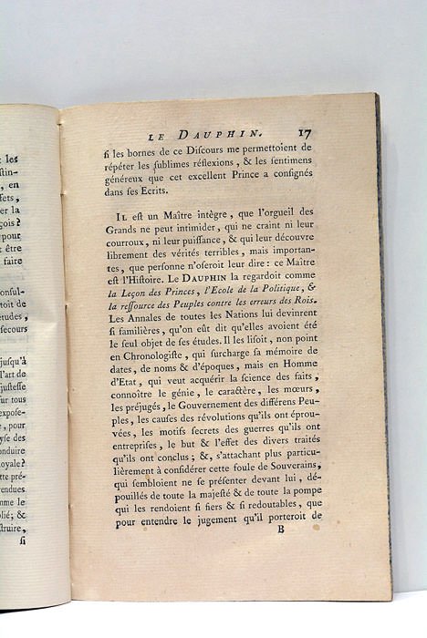 Eloge de Monseigneur le Dauphin, père de Louis XVI.