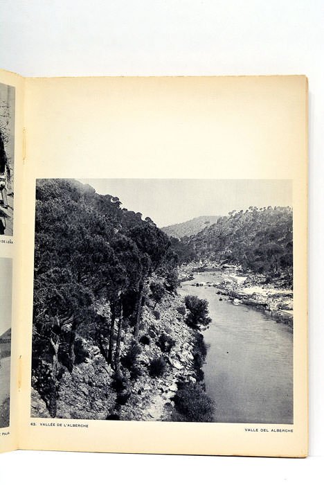 En Espagne. Cent cinquante-huit photographies.