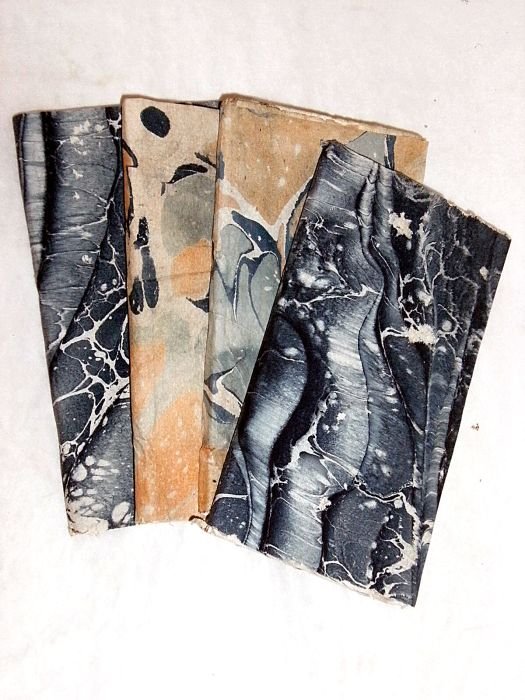 Essais de Littérature pour la connoissance des livres.