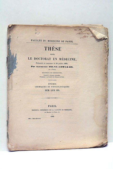 Etudes Chimiques et Physiologiques sur les Os.
