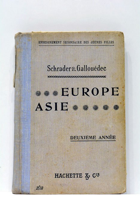 Europe - Asie. Deuxième année. Ouvrage contenant 14 cartes en …