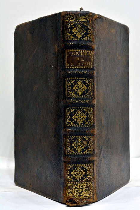 Fables, divisées en cinq livres.
