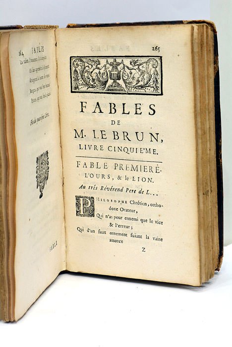 Fables, divisées en cinq livres.