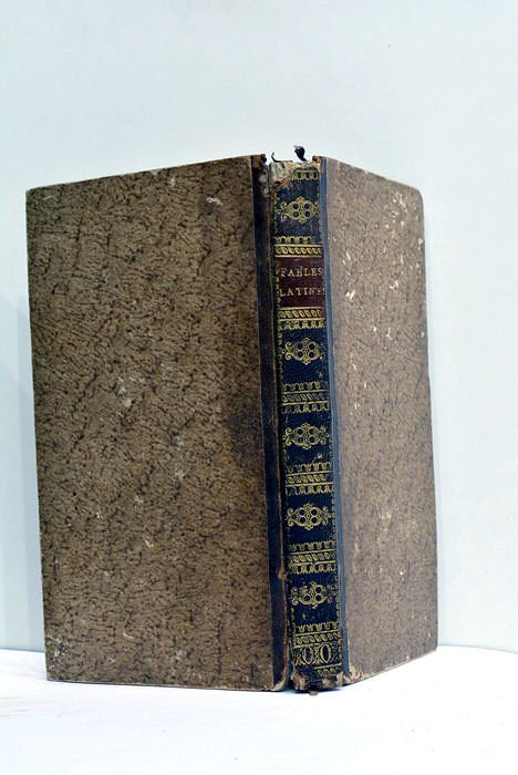 Fables et Descriptions d'Animaux en Latin élémentaire. A l'usage des …