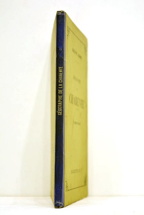 Géographie du département de la Charente avec une carte coloriée …