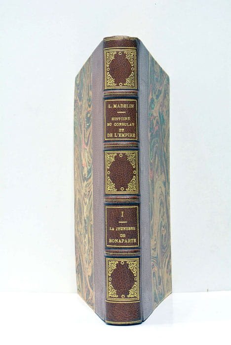 Histoire du consulat et de l'Empire. La jeunmesse de Bonaparte. …