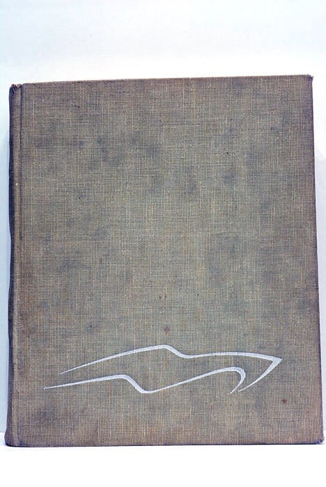 Histoire mondiale de l'automobile. Avec la collaboration de Michel Iatca.