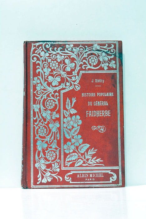 Histoire populaire du Général Faidherbe. Illustrations de C. Dragon.