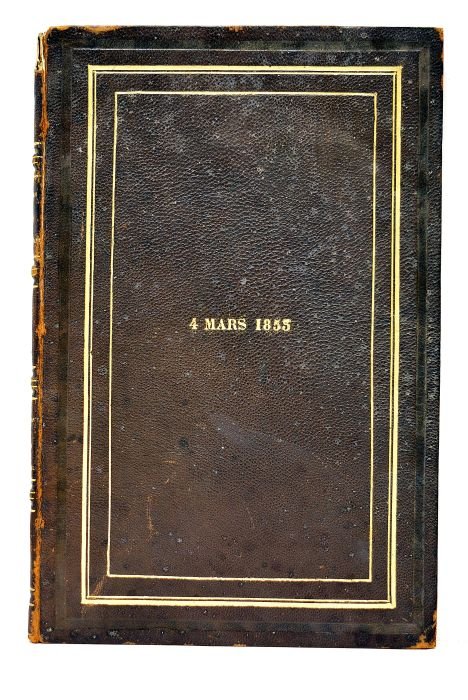 L'ange et l'enfant. L'enfant dans le ciel.