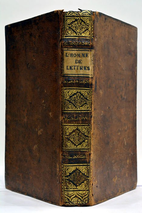L'Homme de Lettres.