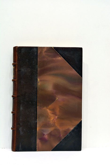 La fin de la nuit. Roman.