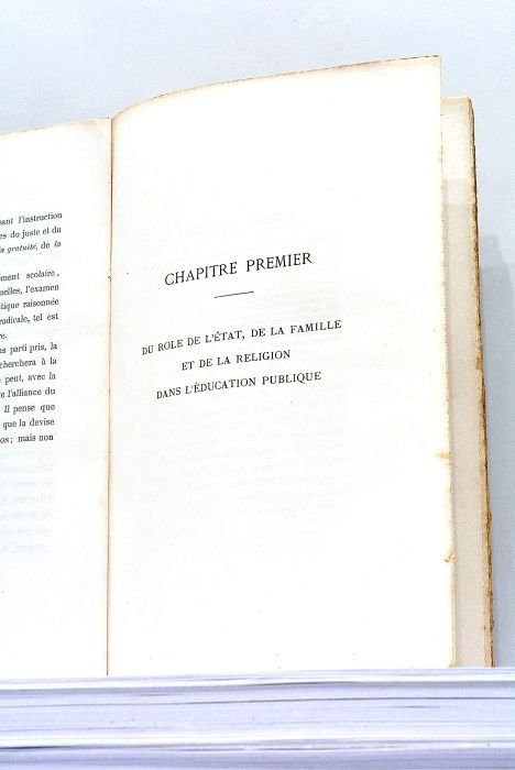 La Loi et l'Instruction Gratuite, Laïque et Obligatoire.