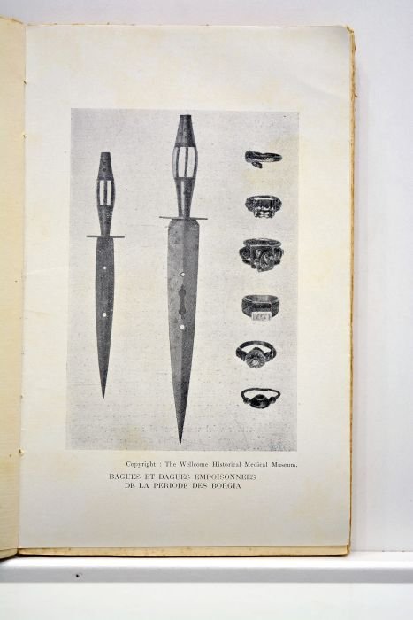 La police scientifique. (Some persons unknown). Traduit de l'anglais par …