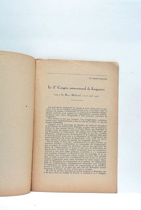 Le prmier Congrès international de Linguistes tenu à La Haye …