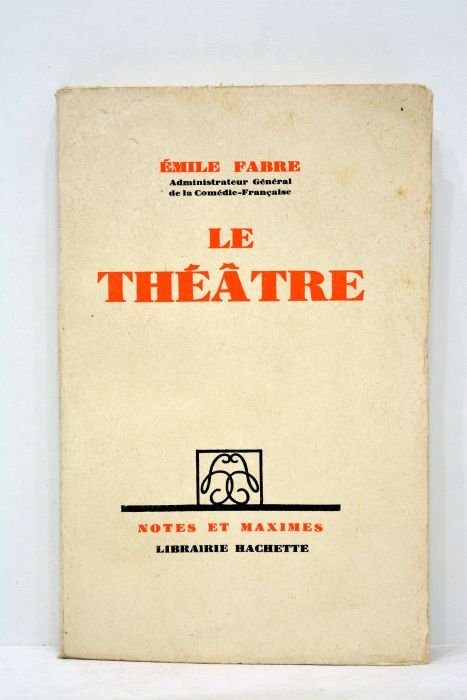 Le théâtre.