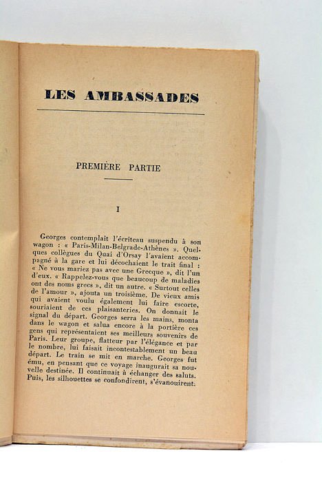 Les Ambassades. Roman.