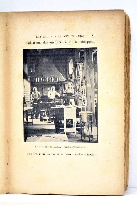 Les industries artistiques. Avec 128 figures dans le texte. Dessins …