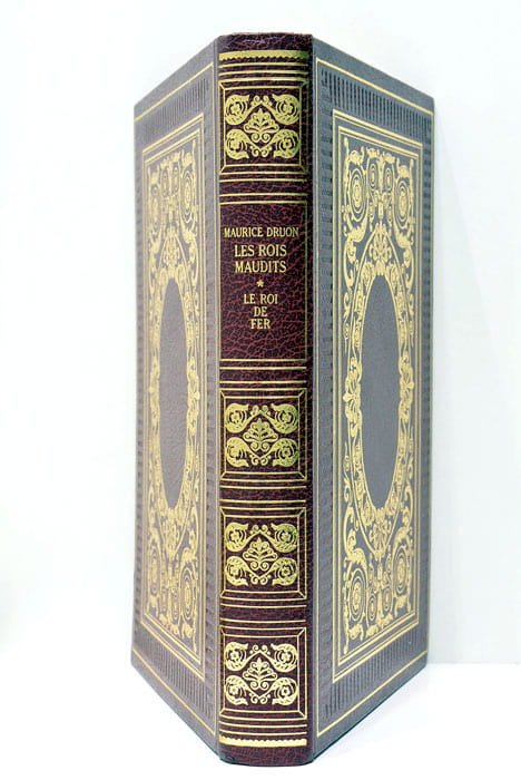 Les Rois Maudits. Le roi de fer.