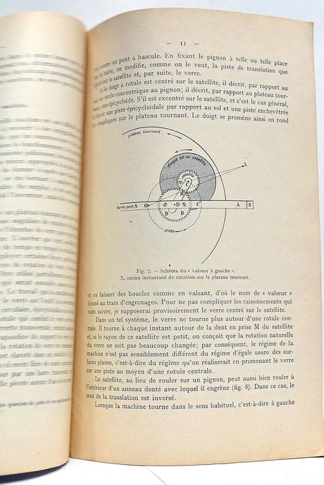 Nouvelle Machine à translations ondulées sur pistes de forme variable …