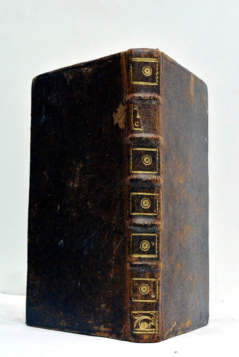 NOVA ET METHODICA Institutionum Juris Civilis Tractatio.