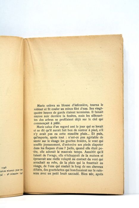 Par amour. Traduit du russe par R. Hofmann.