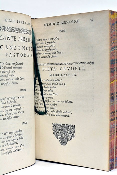 Poemata. Tertia editio, auctior et emendatior.