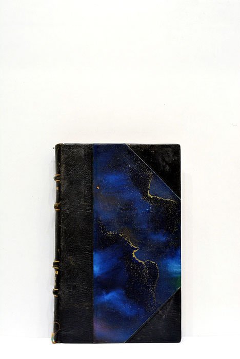 Poussières dans le chergui. Roman Berbère.