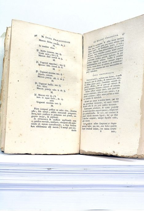 Praelectiones in diversos morbos chronicos. Post ejus obitum edidit et …