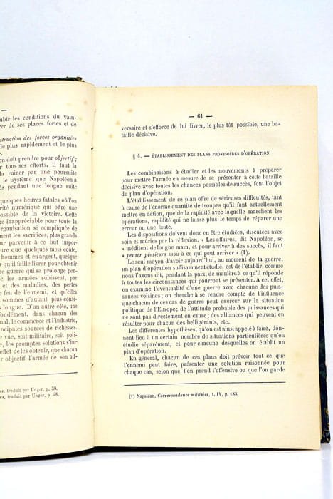 Principes de stratégie. Étude sur la conduite des armées.