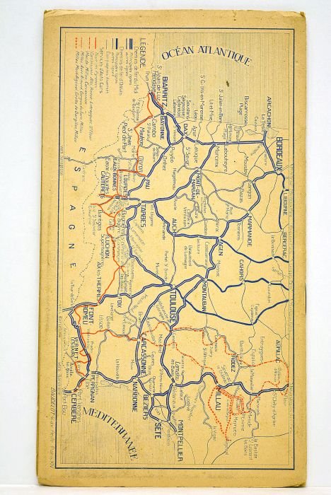 PYRENEES (Les) et leurs voies d'accès.