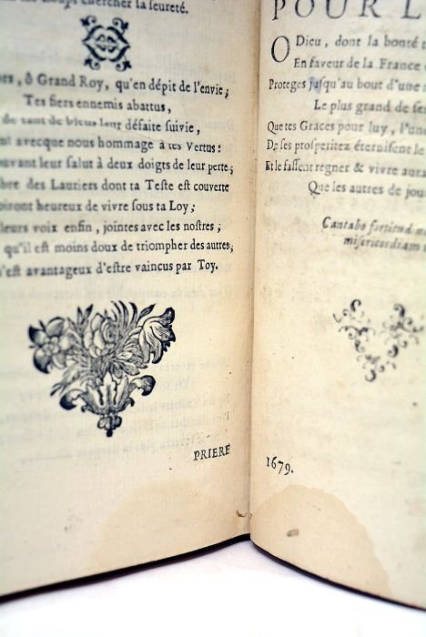 RECUEIL de plusieurs pièces d’éloquence et de poësie présentées à …