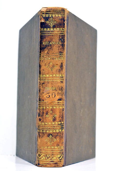 TABLETTES UNIVERSELLES, ou répertoire.