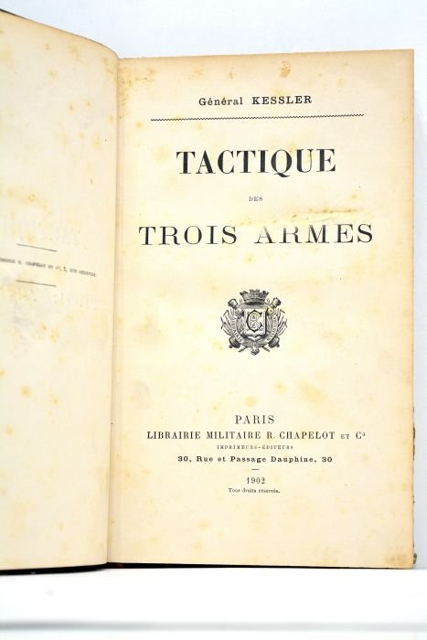 Tactique des trois armes.