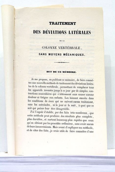 Traitement des Déviations latérales de la Colonne Vertébrale sans moyens …