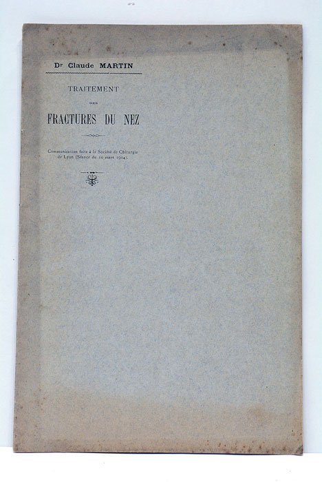 Traitement des fractures du nez.