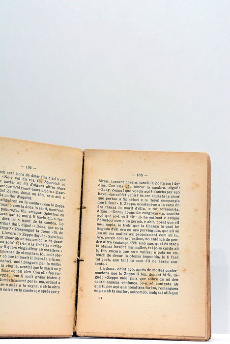 TRIALL DE NOVELES GALANTS. E d'algunes jocositats en vers del …