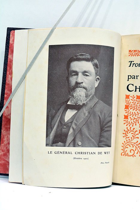 Trois ans de guerre.