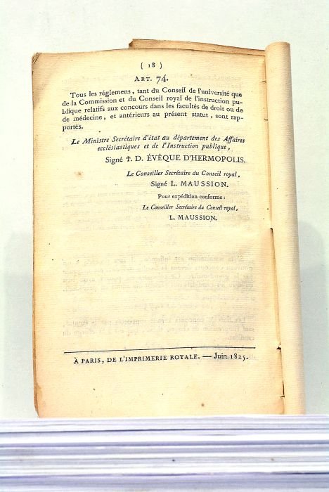 UNIVERSITE de France. Extrait du Registre des délibérations du Conseil …
