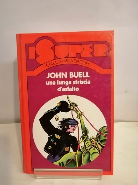 UNA LUNGA STRISCIA D'ASFALTO