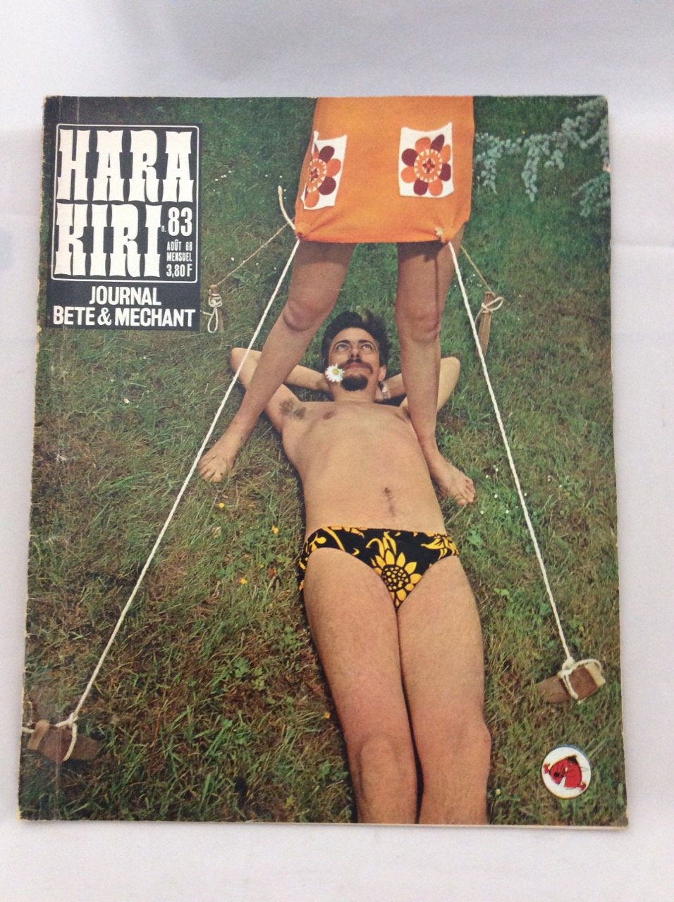 HARA KIRI. N° 83 - AOUT 1968. - Mensuel. Journal …